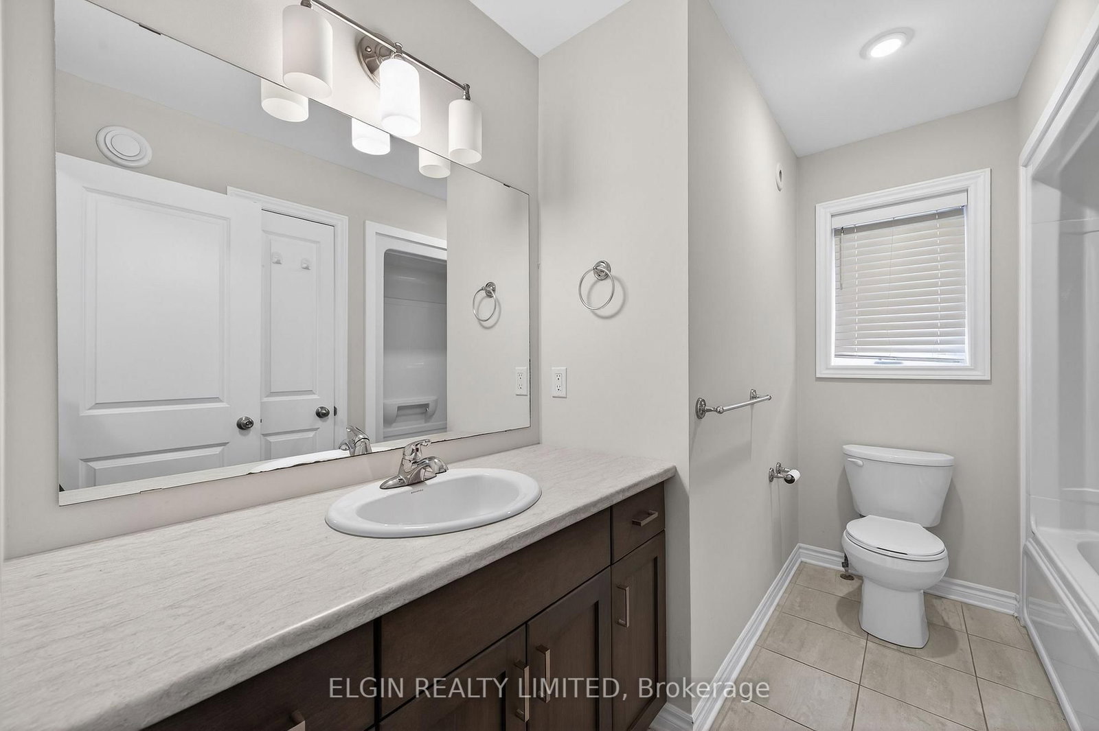 92 Renaissance Drive • St. Thomas, ON photo 7