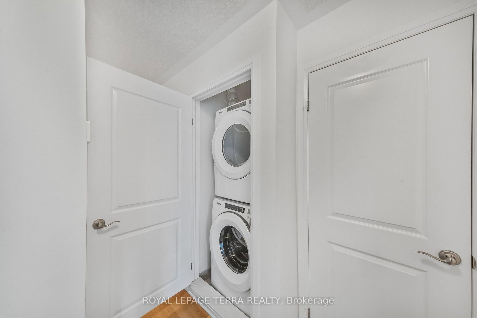 25 Isherwood Avenue • #56 • Cambridge, ON photo 18