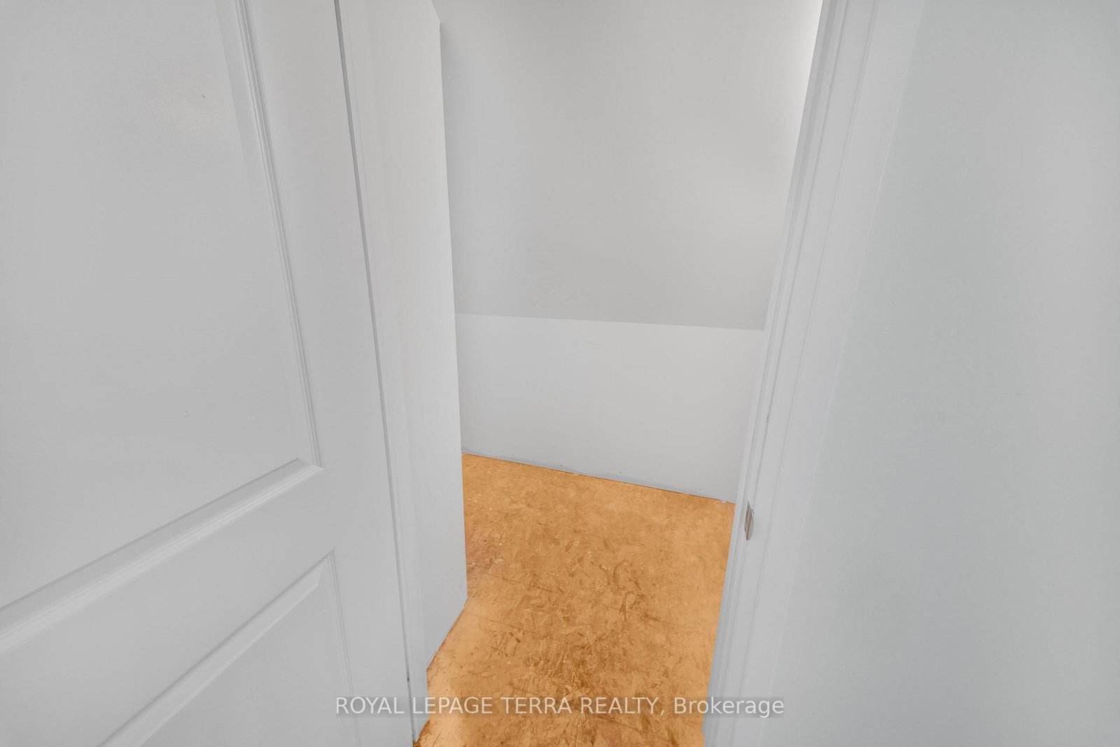 25 Isherwood Avenue • #56 • Cambridge, ON photo 30
