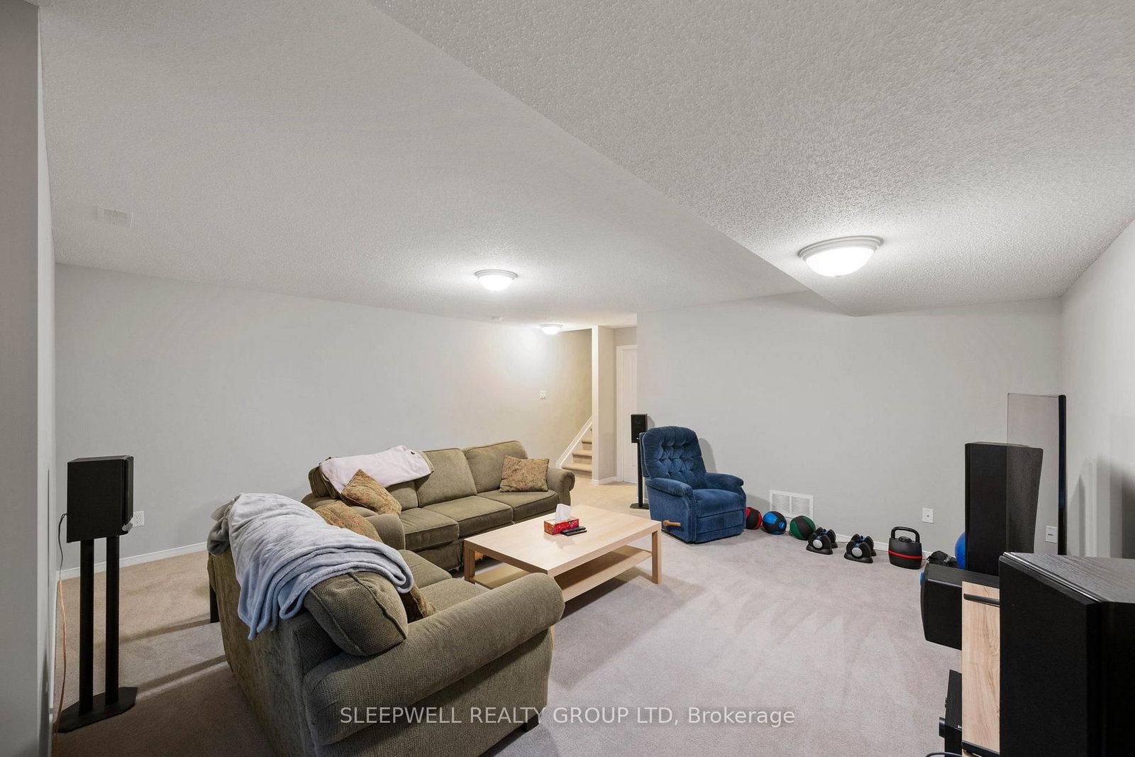 147 Westphalian Avenue • Ottawa, ON photo 29