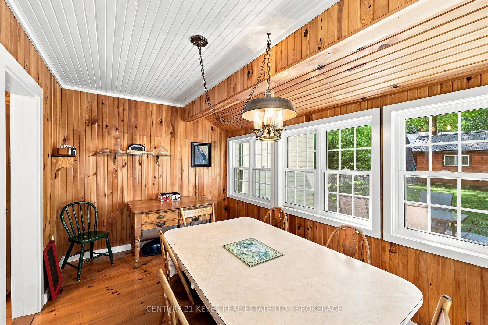 99 Tremont Park Island • Leeds and the Thousand Islands, ON photo 31