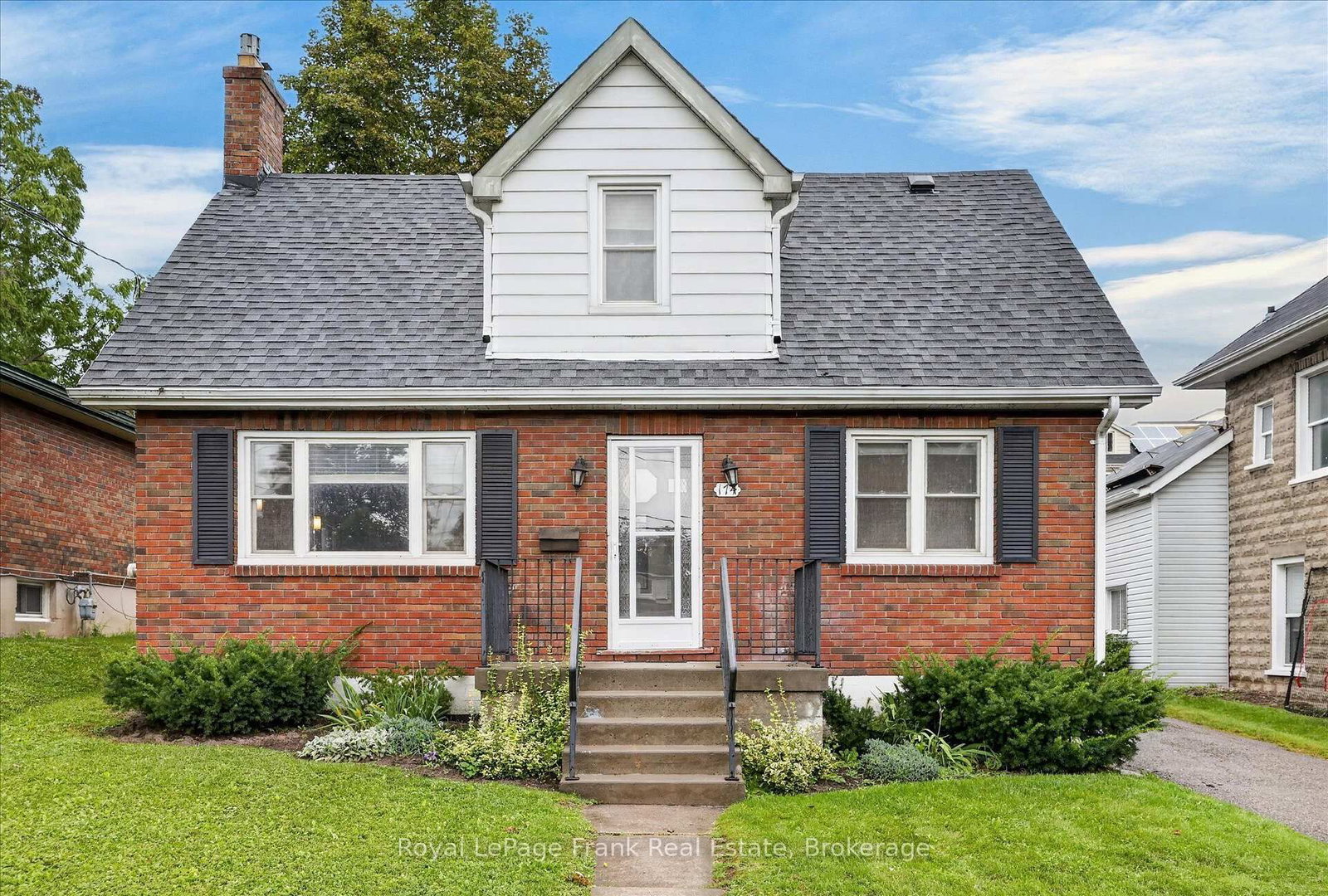 174 Sophia Street • Peterborough, ON photo 1