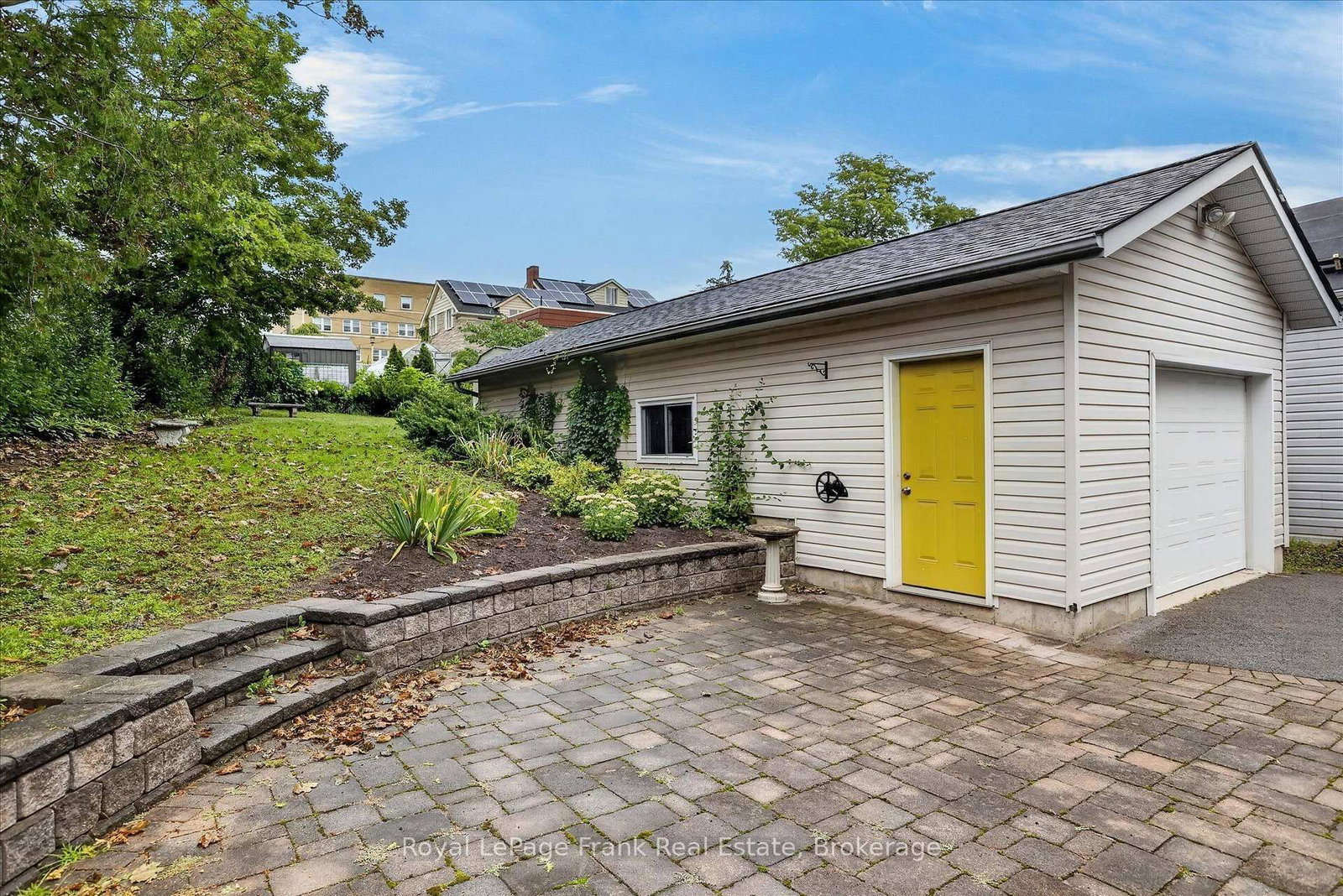 174 Sophia Street • Peterborough, ON photo 33