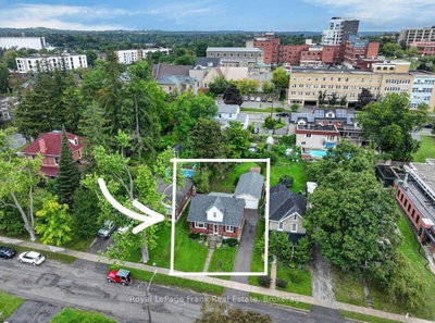 174 Sophia Street • Peterborough, ON photo 4