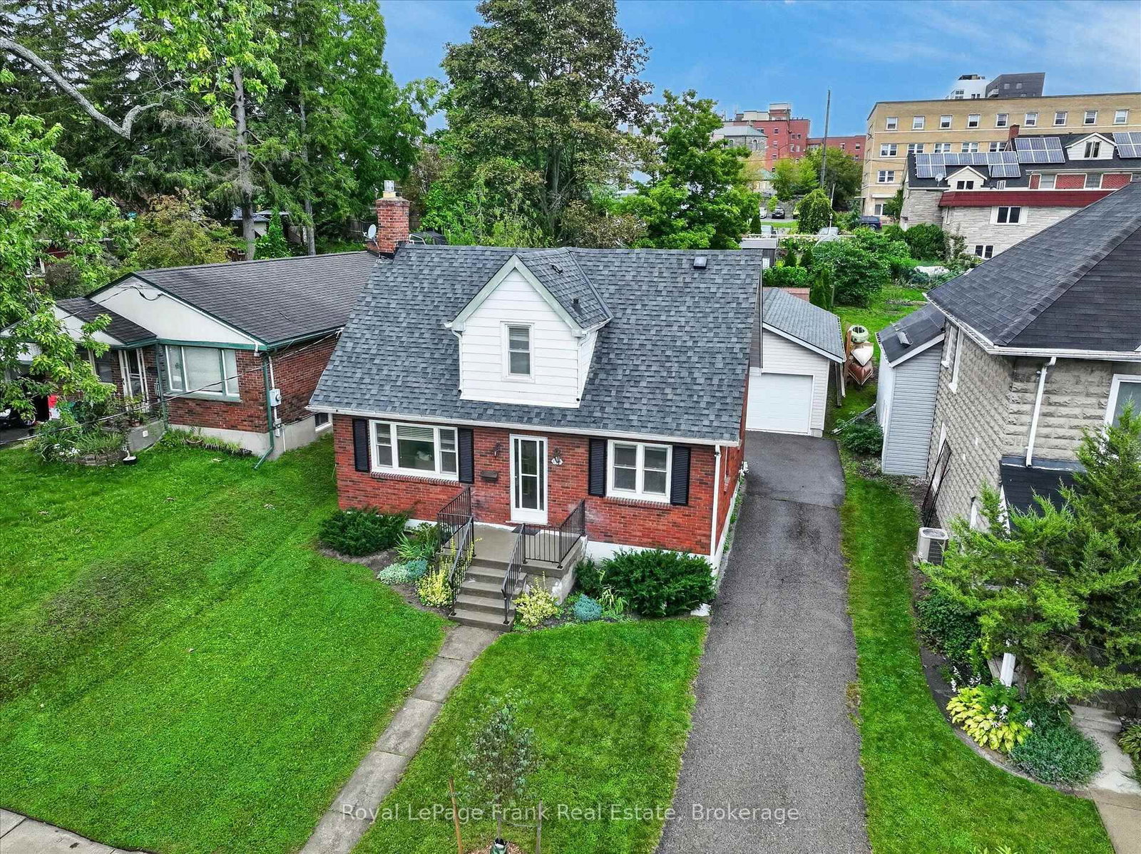 174 Sophia Street • Peterborough, ON photo 42