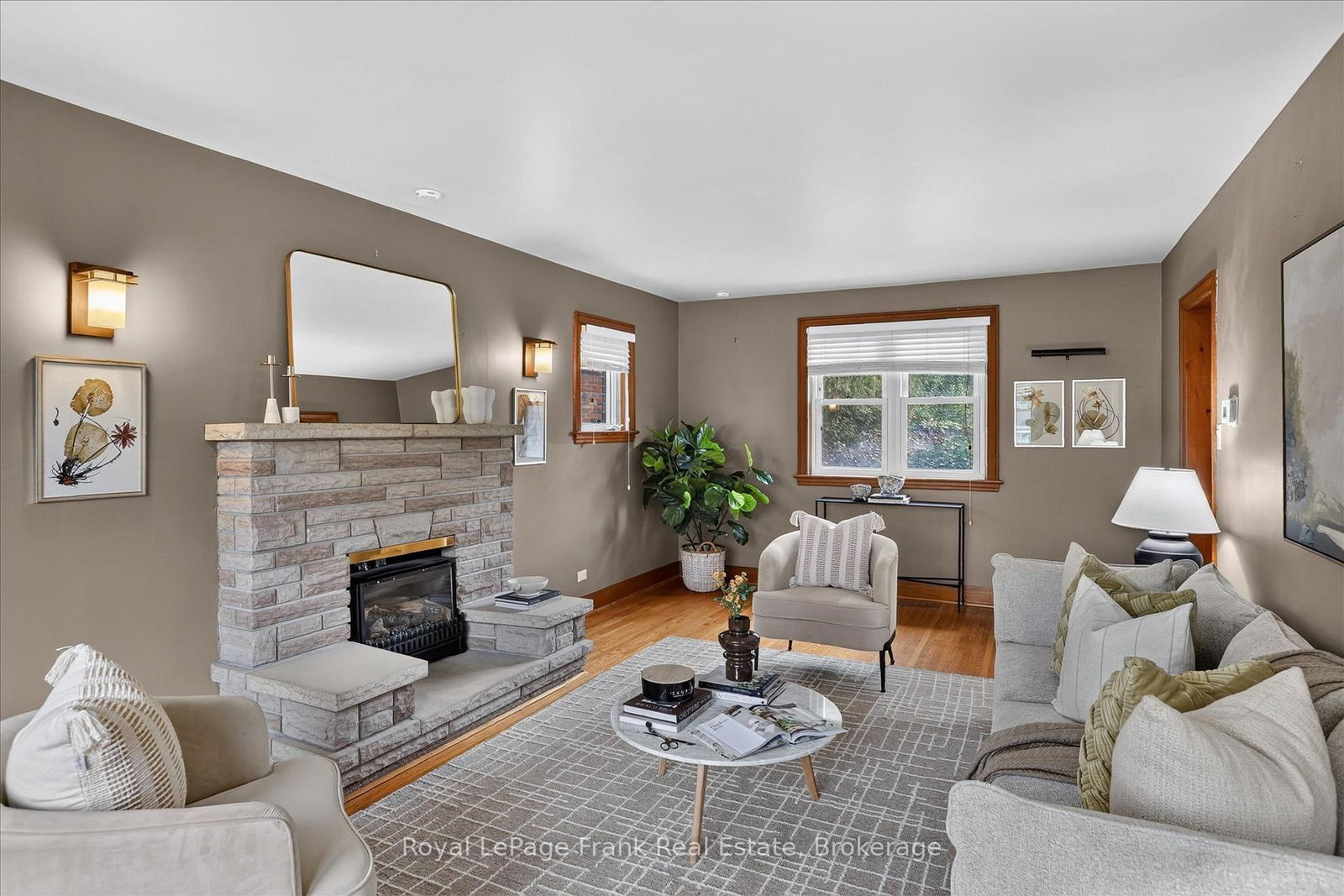 174 Sophia Street • Peterborough, ON photo 7