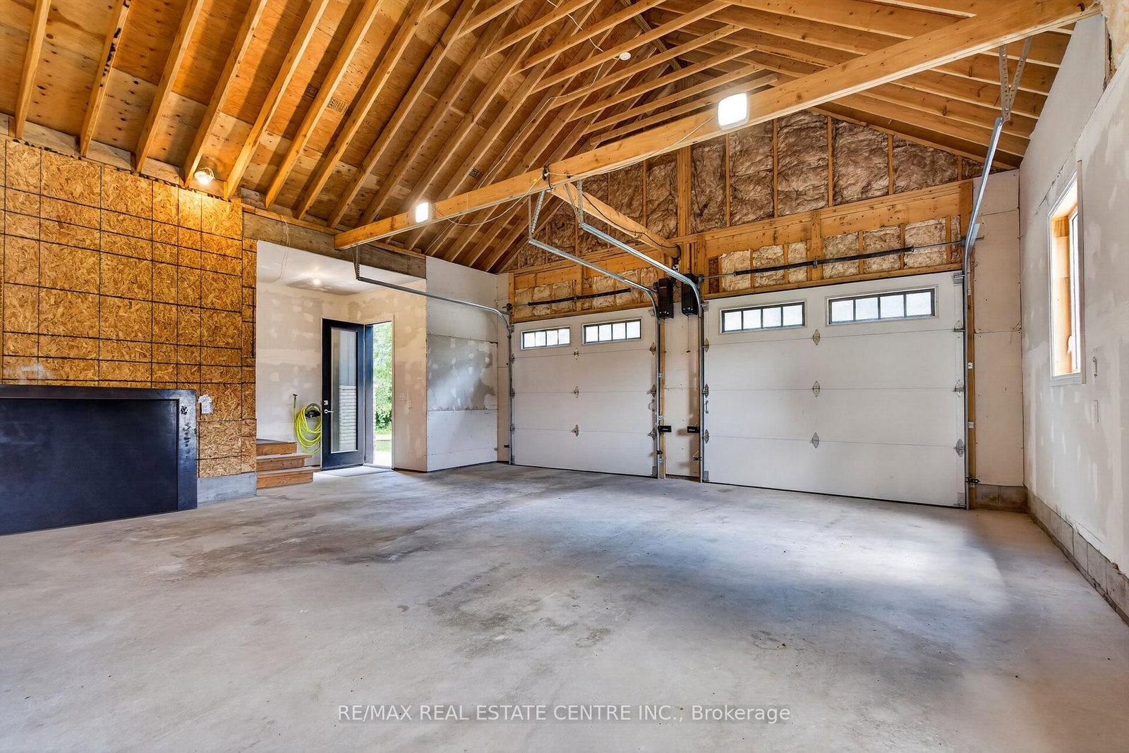 833180 4th Line Ehs • Mono, ON photo 36