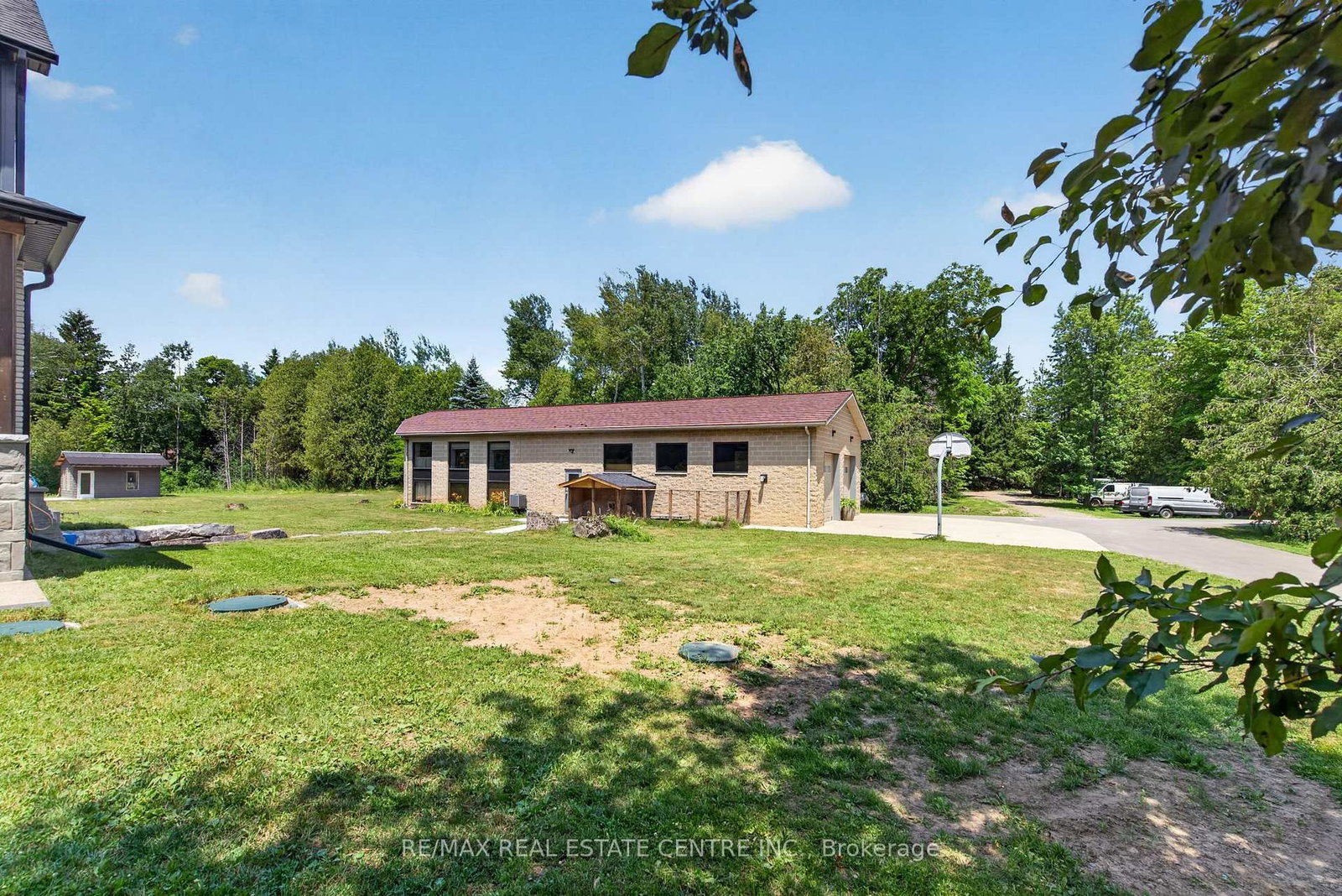 833180 4th Line Ehs • Mono, ON photo 40