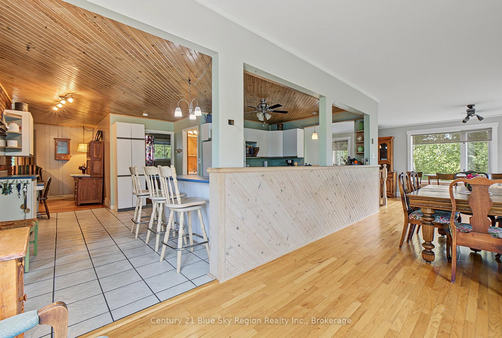 5065 Highway 11 N • Temagami, ON photo 15