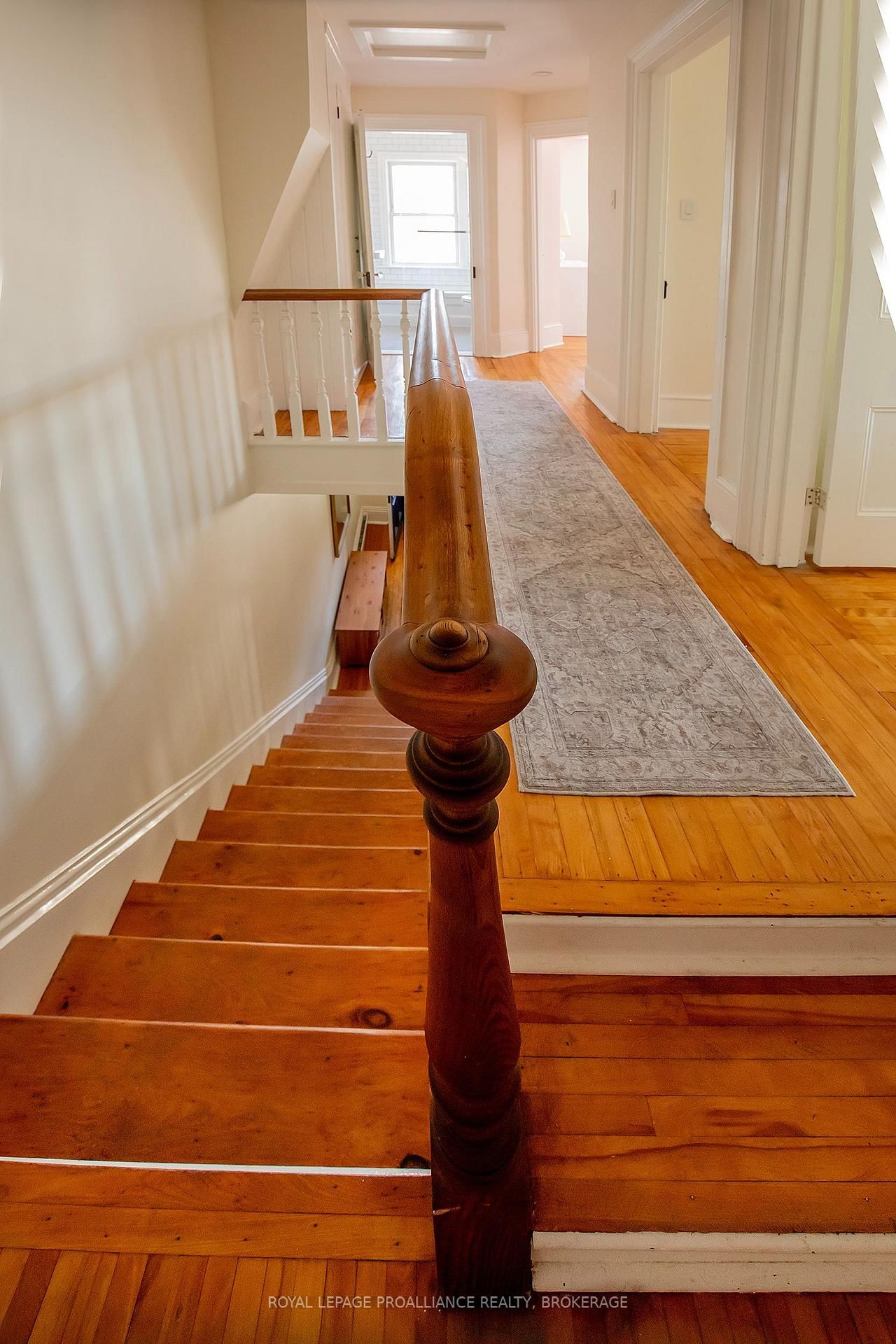 300 Sydenham Street • Kingston, ON photo 18