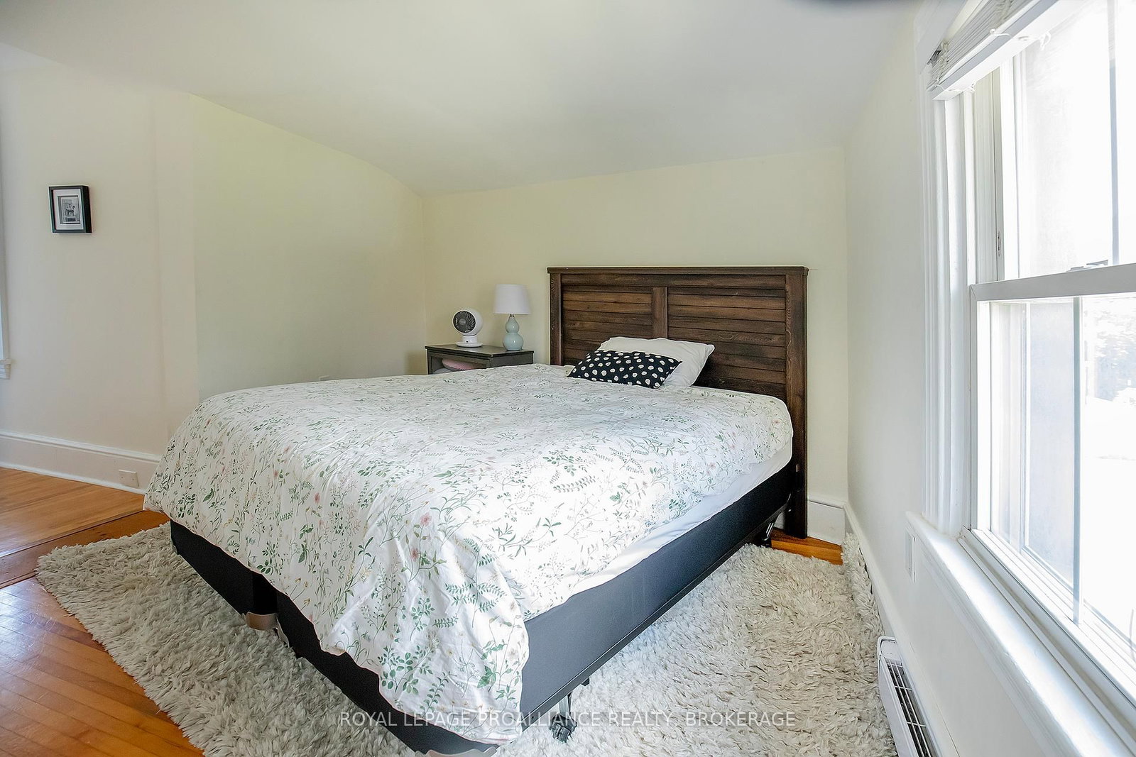 300 Sydenham Street • Kingston, ON photo 20