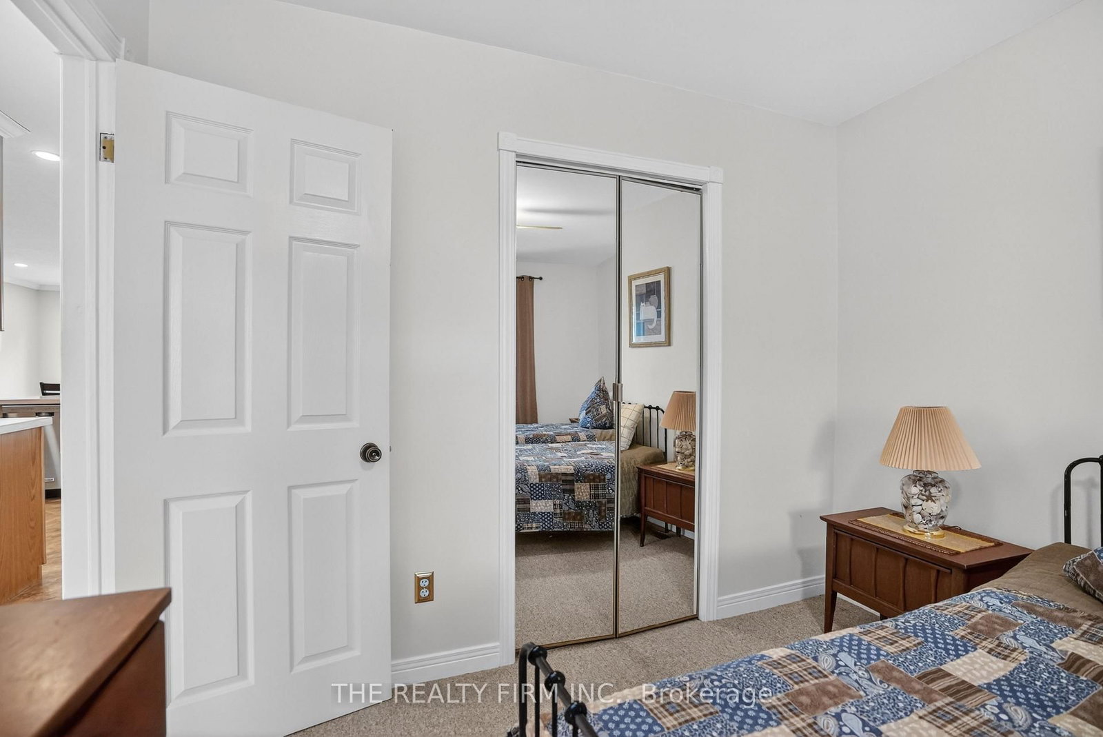 4084 Bluepoint Drive • Plympton-Wyoming, ON photo 13