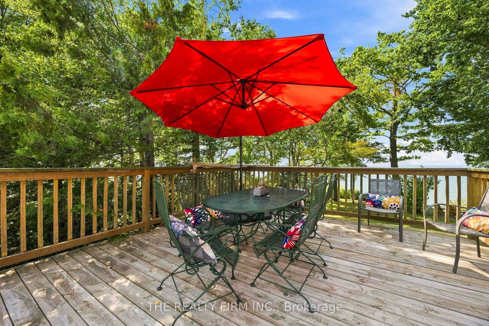 4084 Bluepoint Drive • Plympton-Wyoming, ON photo 30