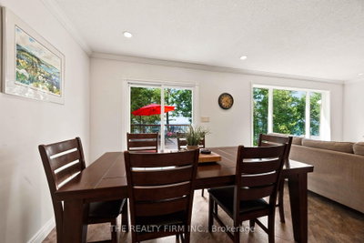 4084 Bluepoint Drive • Plympton-Wyoming, ON photo 9