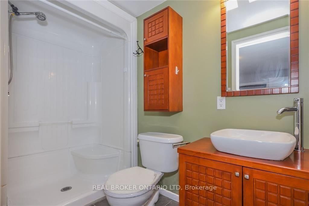 153 Hale Street • London East, ON photo 13