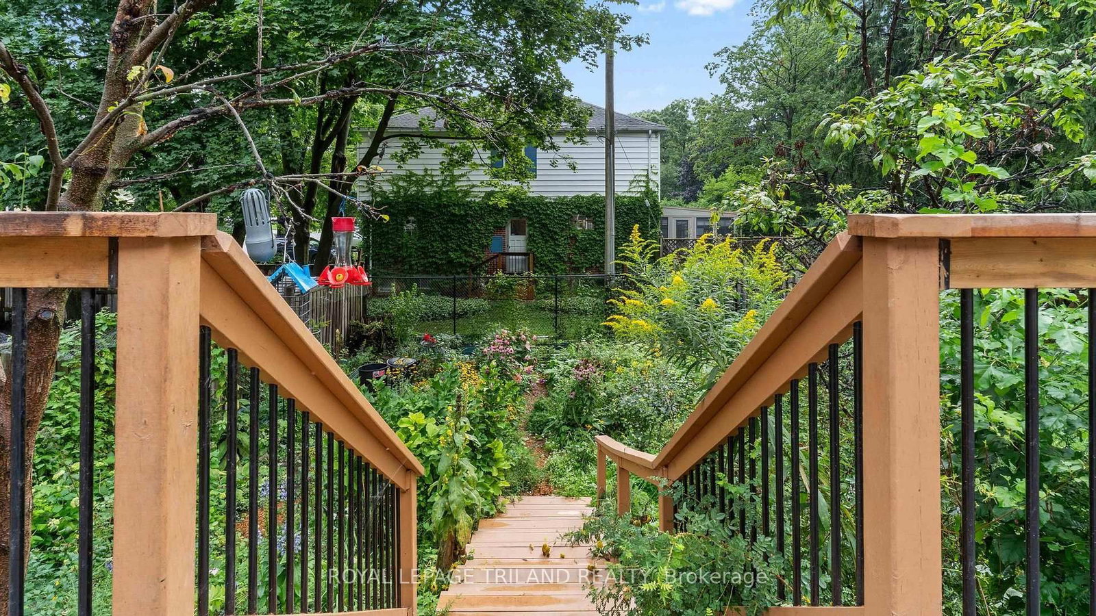 282 Cathcart Street • London South, ON photo 19