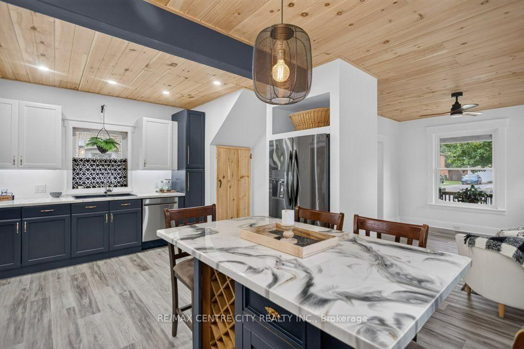 344 Wellington Street • St. Thomas, ON photo 13