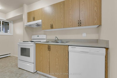 702 Tanguay Court • #29 • Kanata, ON photo 9
