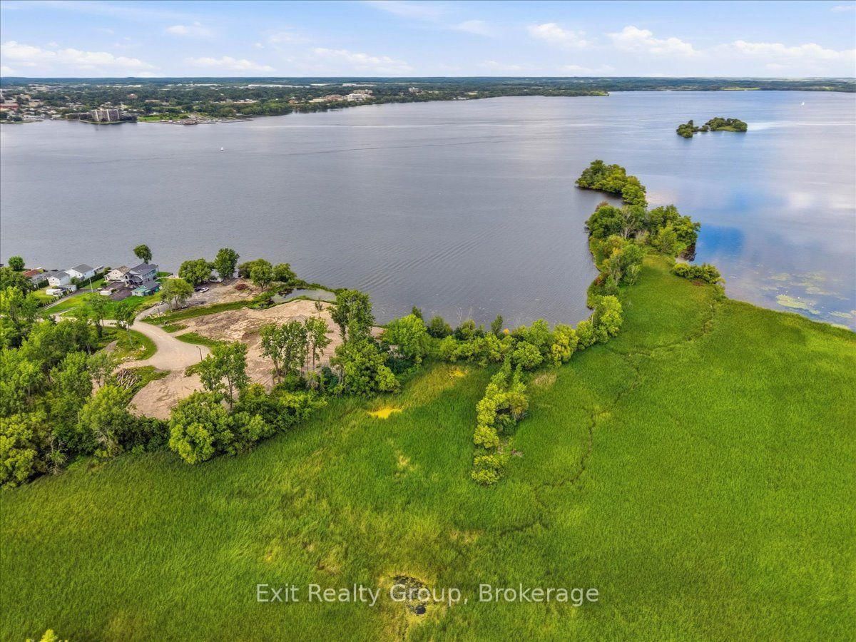 Lot 5 Hennessy Street • Prince Edward County, ON photo 5