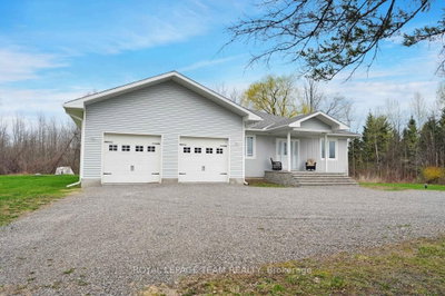 986 South Gower Drive • North Grenville, ON photo 2