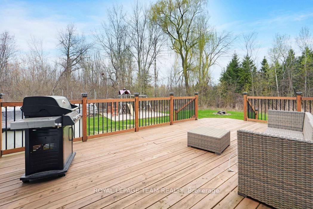986 South Gower Drive • North Grenville, ON photo 34