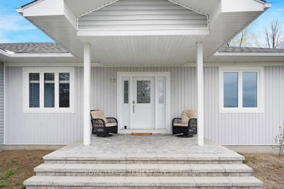 986 South Gower Drive • North Grenville, ON photo 4