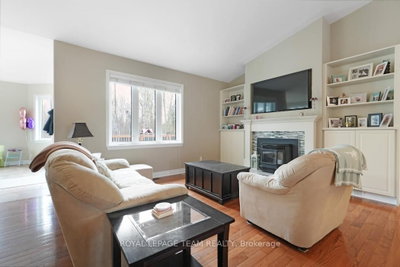986 South Gower Drive • North Grenville, ON photo 9
