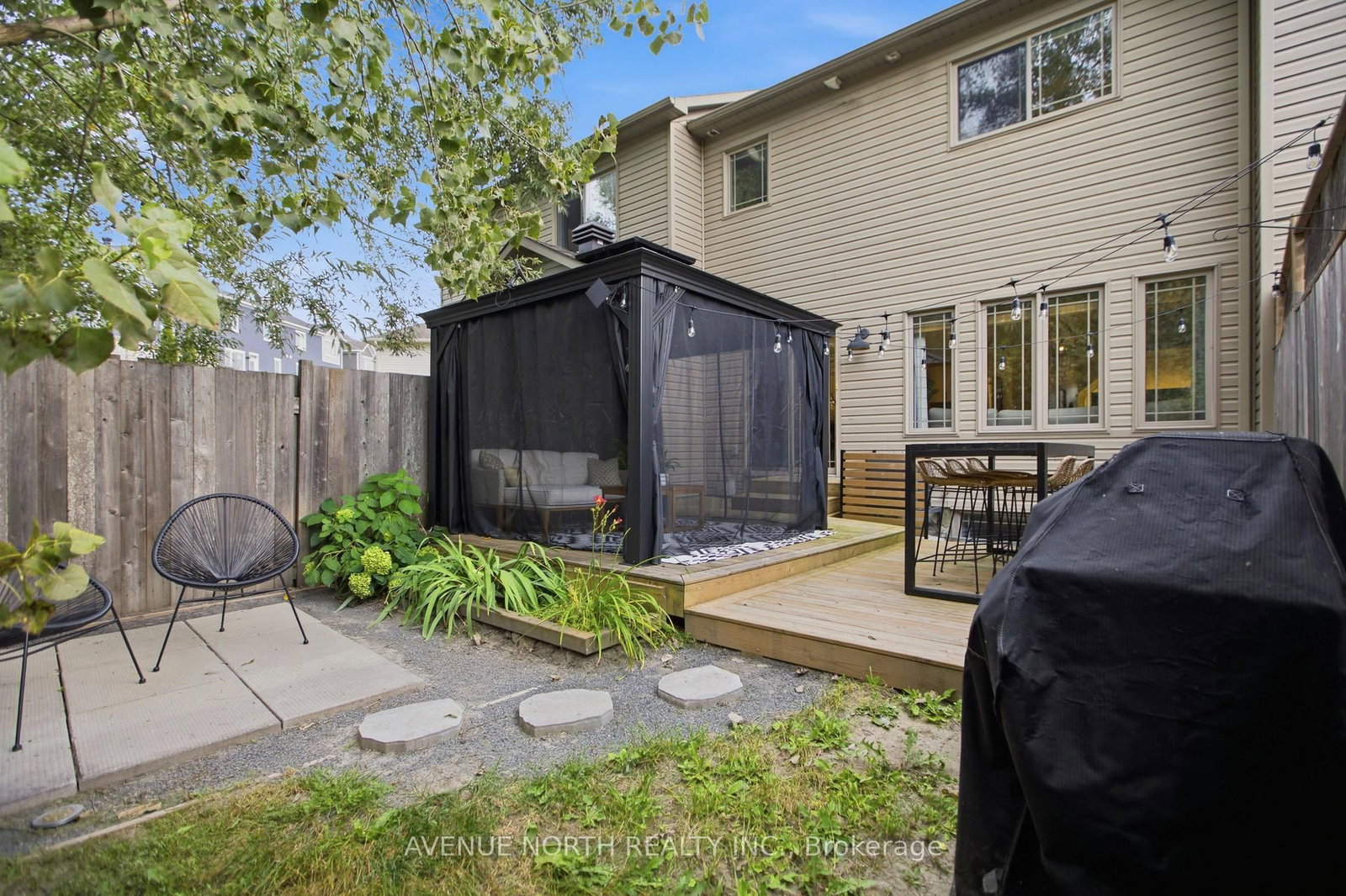 718 Percifor Way • Ottawa, ON photo 32