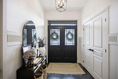 718 Percifor Way • Ottawa, ON photo 5