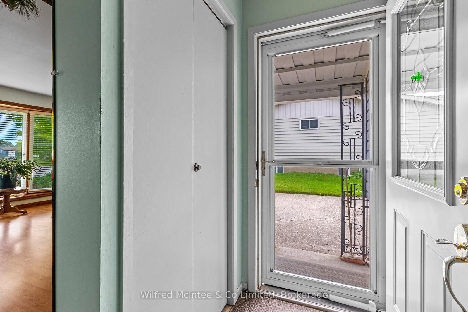 455 Bruce Street • Saugeen Shores, ON photo 17