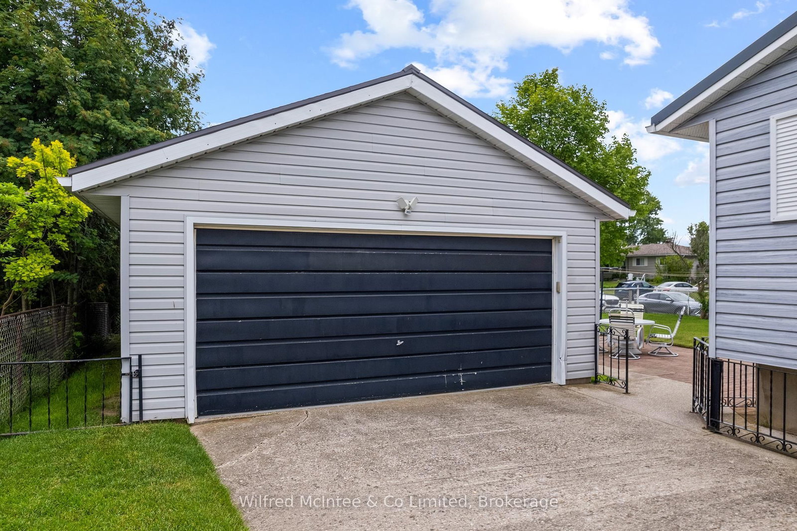 455 Bruce Street • Saugeen Shores, ON photo 43
