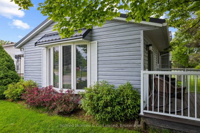 455 Bruce Street • Saugeen Shores, ON photo 8