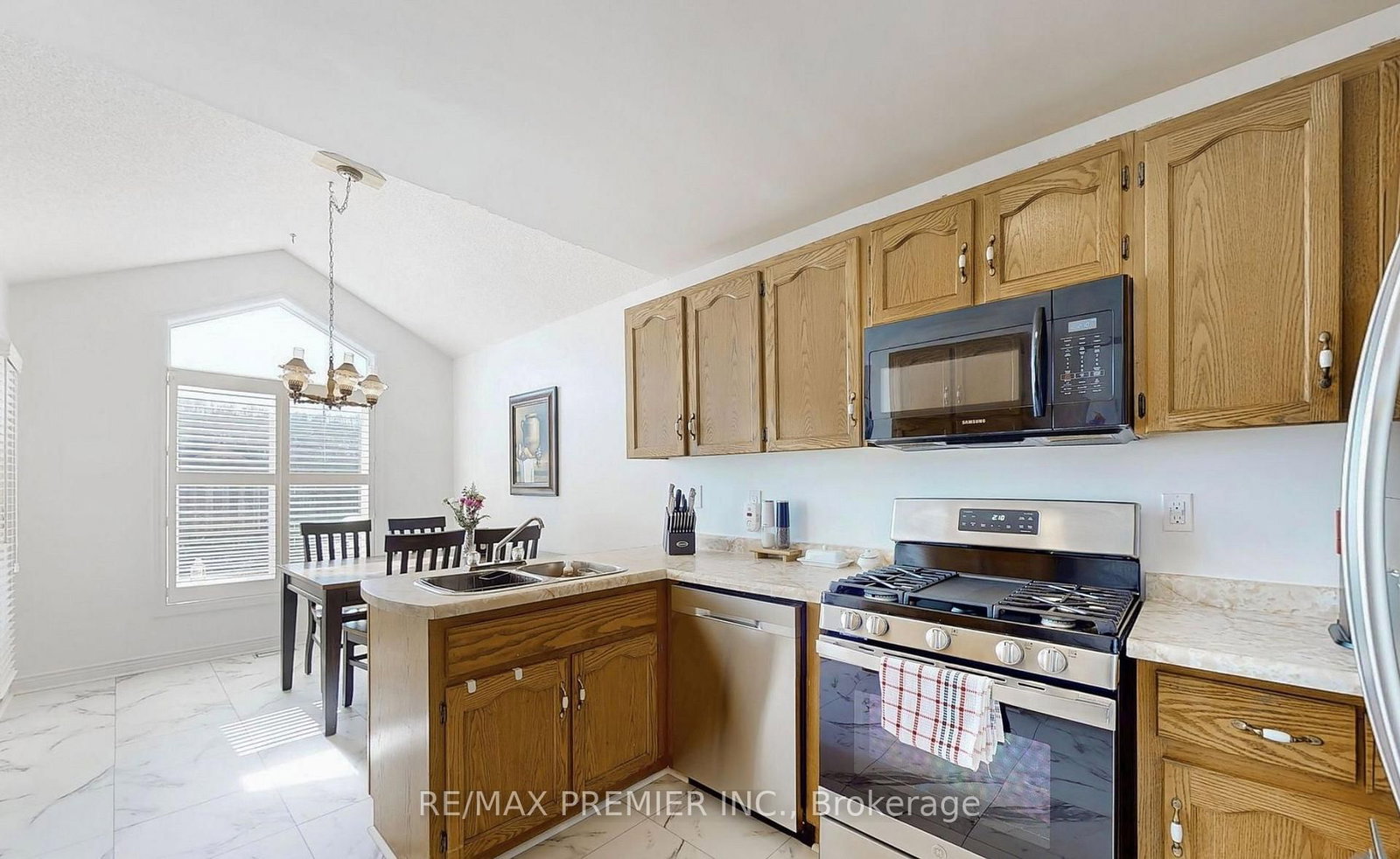 9 Wentworth Drive • #13 • Grimsby, ON photo 12