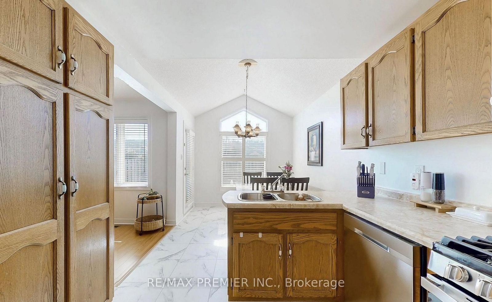 9 Wentworth Drive • #13 • Grimsby, ON photo 13