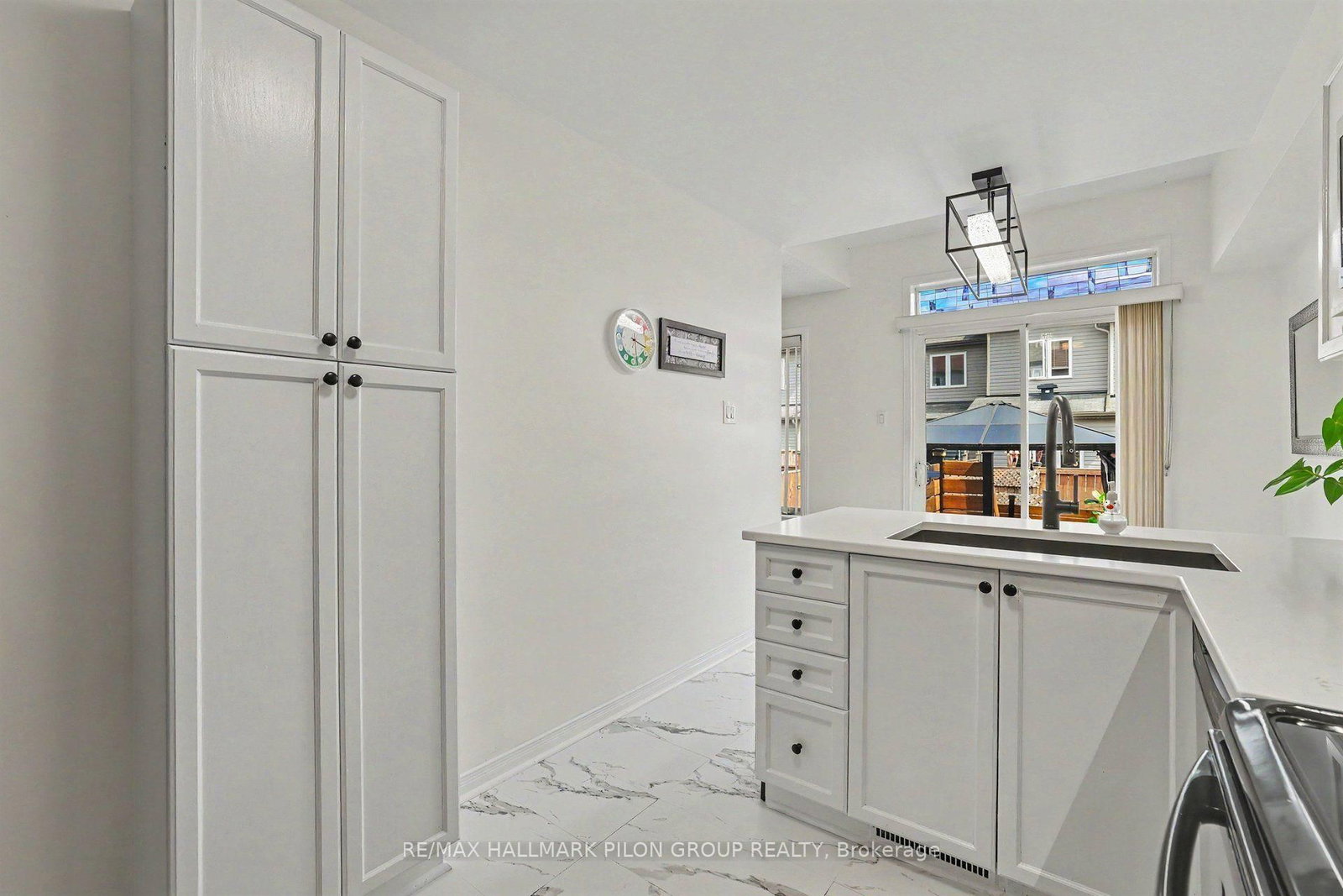 244 Rolling Meadow Crescent • Ottawa, ON photo 11
