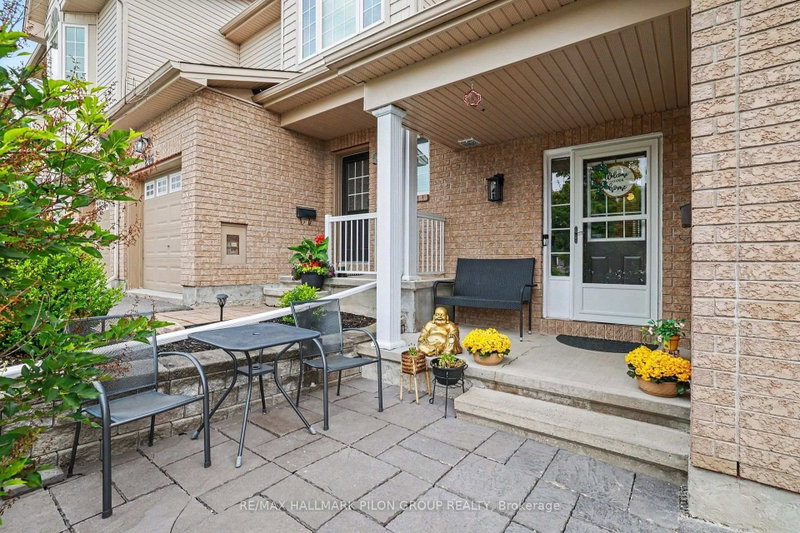 244 Rolling Meadow Crescent