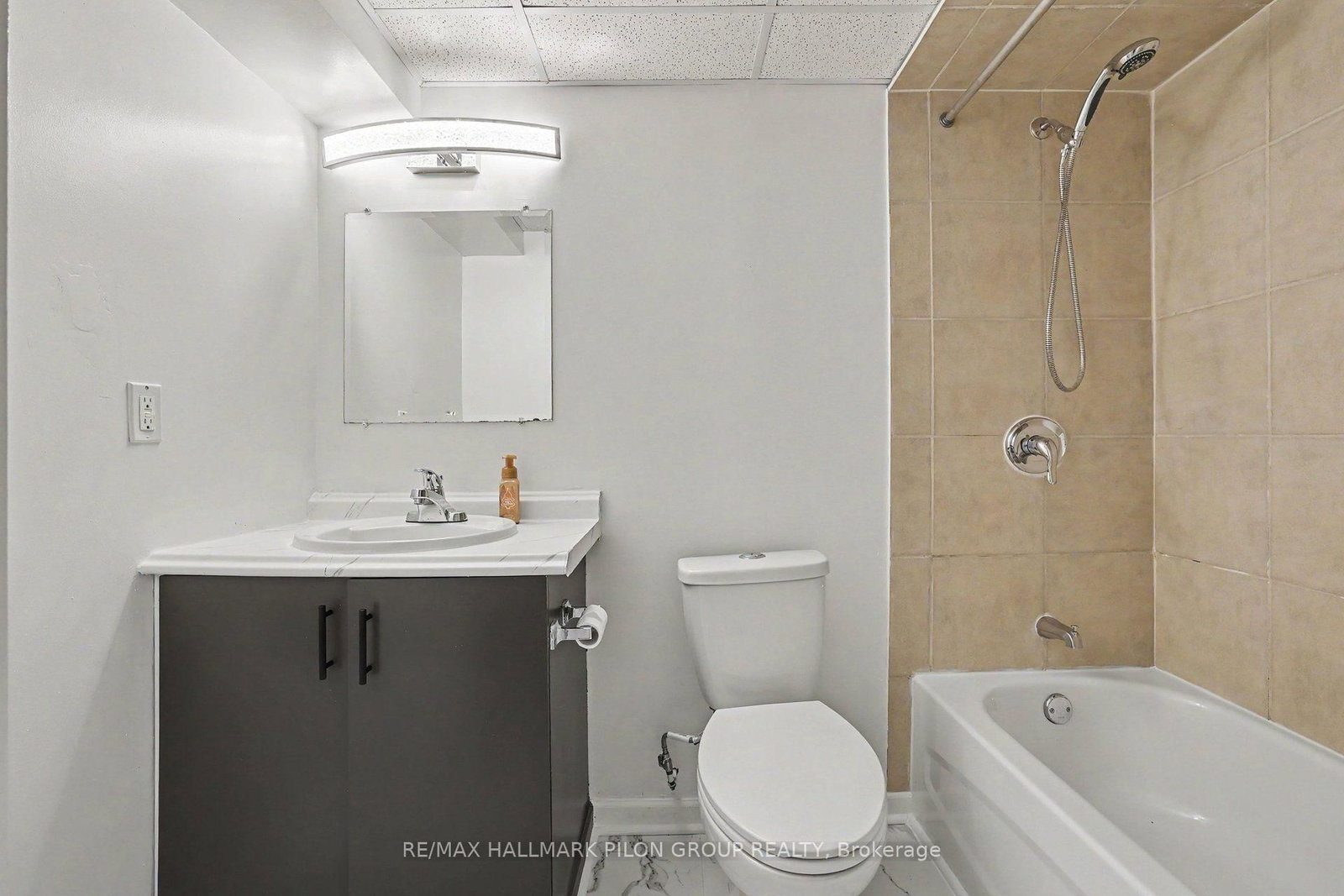 244 Rolling Meadow Crescent • Ottawa, ON photo 22