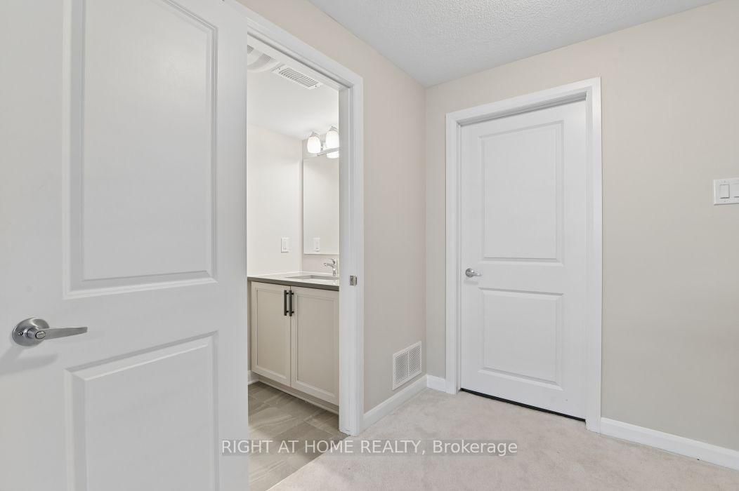 576 Prominence Way • Ottawa, ON photo 25