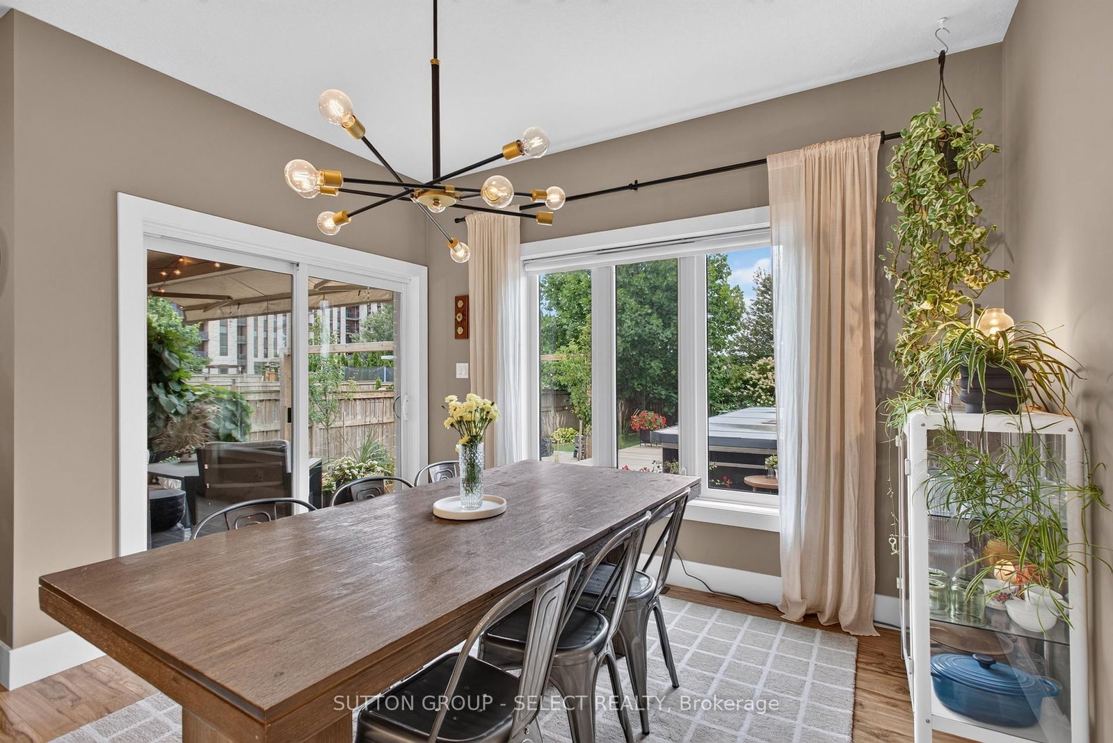 1445 Riverbend Road • London South, ON photo 10