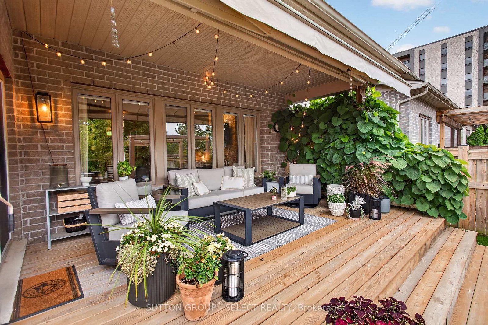 1445 Riverbend Road • London South, ON photo 12