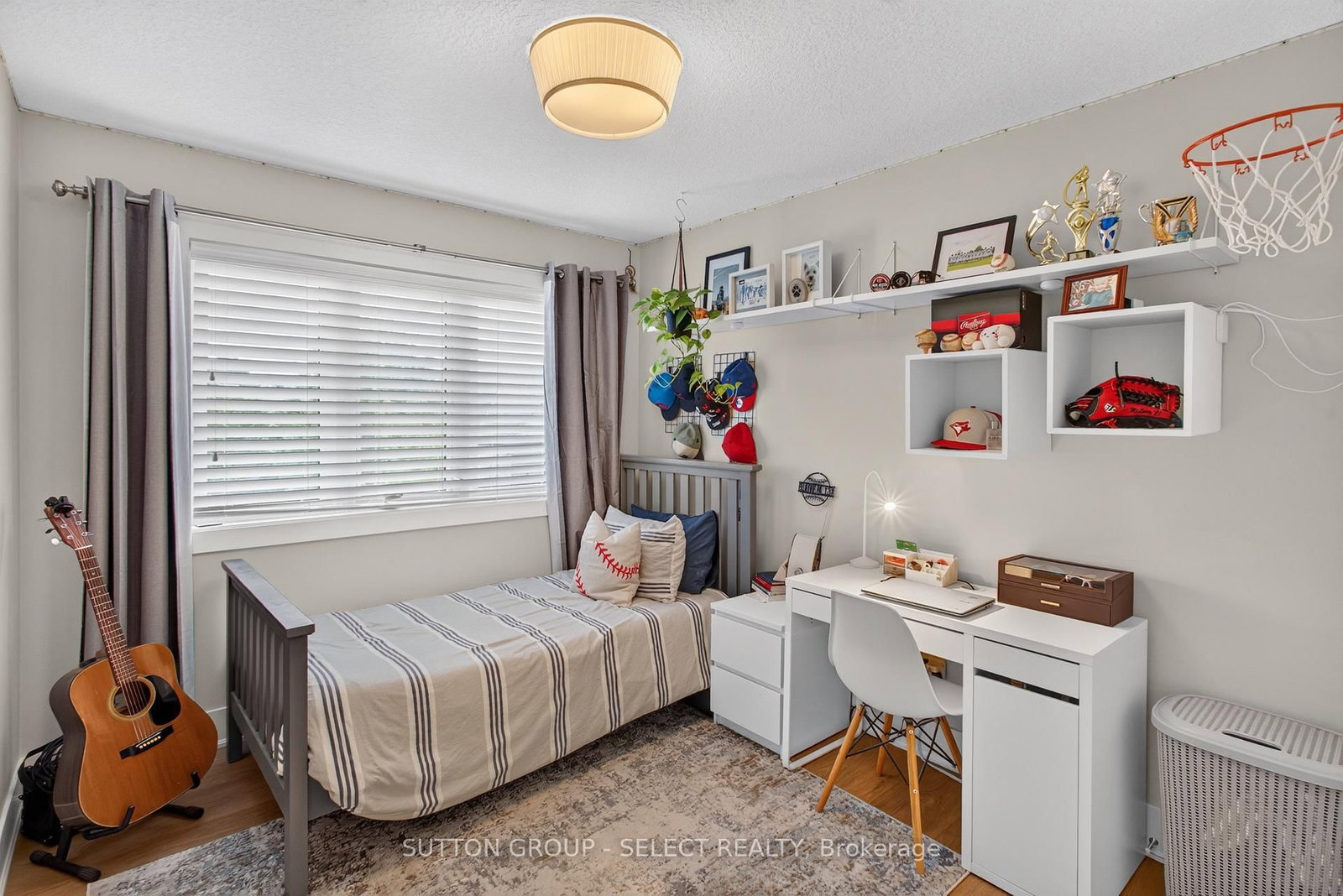 1445 Riverbend Road • London South, ON photo 23
