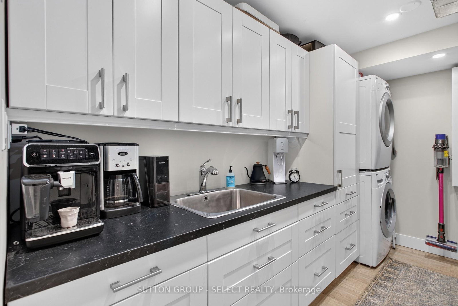 1445 Riverbend Road • London South, ON photo 32