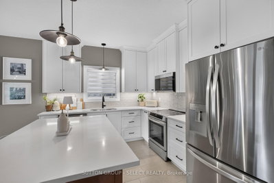 1445 Riverbend Road • London South, ON photo 8