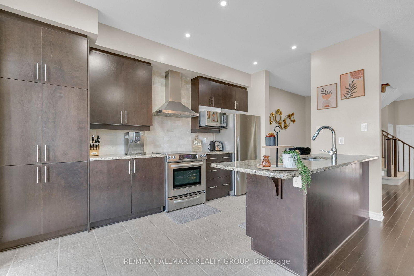 1125 Tischart Crescent • Ottawa, ON photo 11