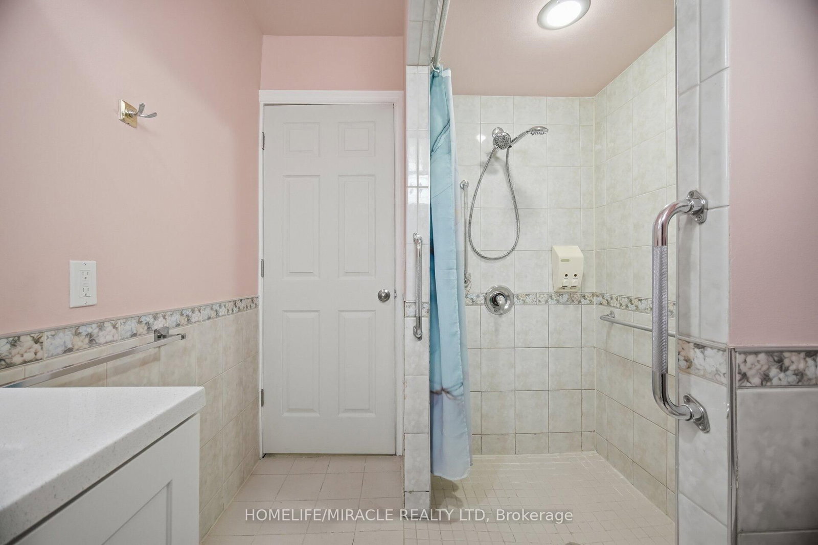25 Hope Avenue • Hamilton, ON photo 19