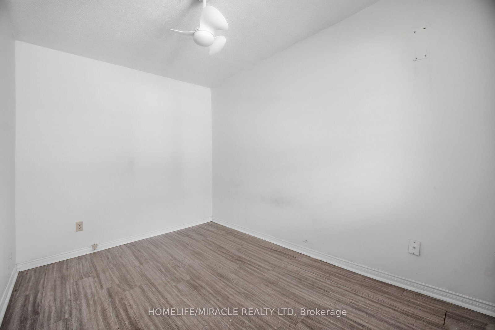 25 Hope Avenue • Hamilton, ON photo 20