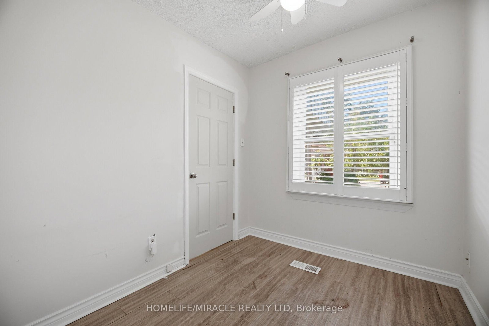 25 Hope Avenue • Hamilton, ON photo 23