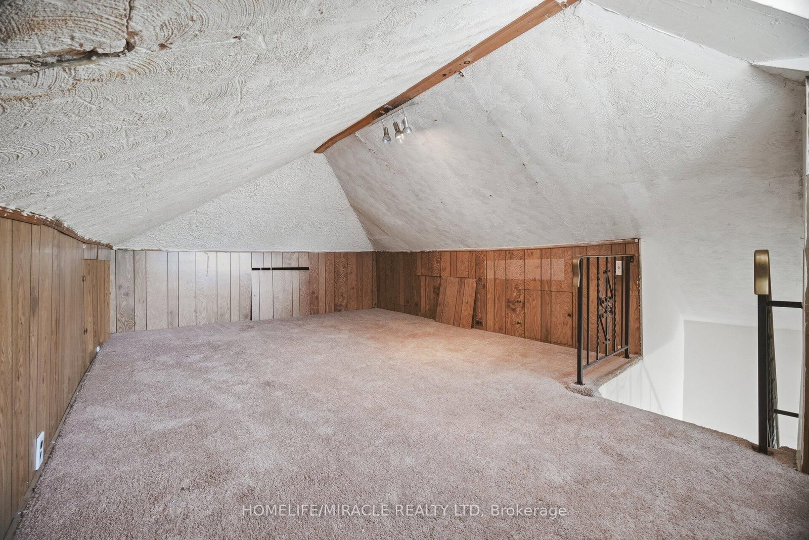 25 Hope Avenue • Hamilton, ON photo 25