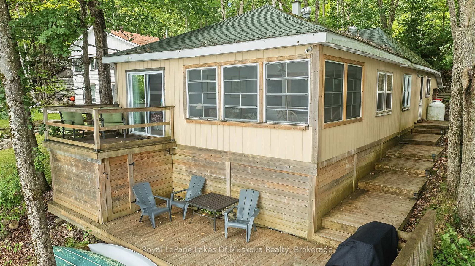 1063 Dickie lake Road • Lake of Bays, ON photo 12