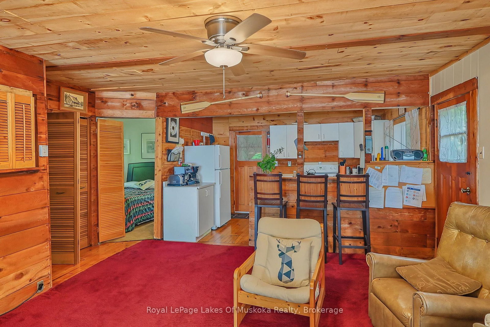 1063 Dickie lake Road • Lake of Bays, ON photo 18
